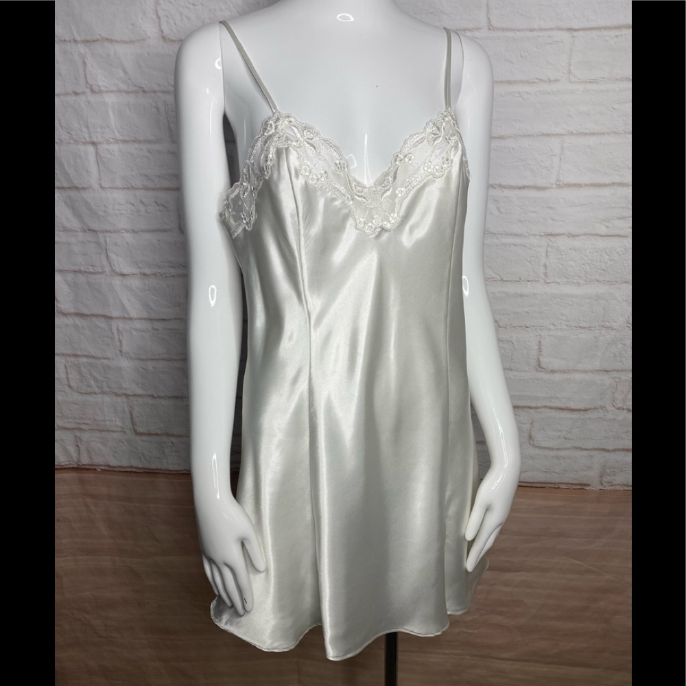 Vitoria’s Secret woman Babydoll size M - Picture 7 of 9